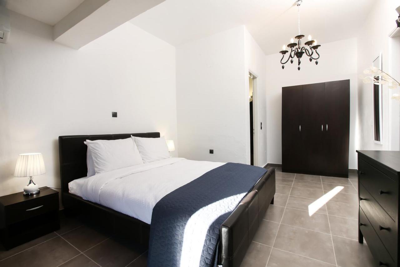 Luxury Apartments Christos Gouviá Extérieur photo